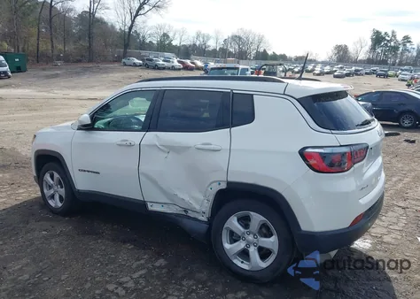 2018 Jeep Compass Latitude 4X4 z USA, uszkodzony, nr VIN 3C4NJDBB4JT479004